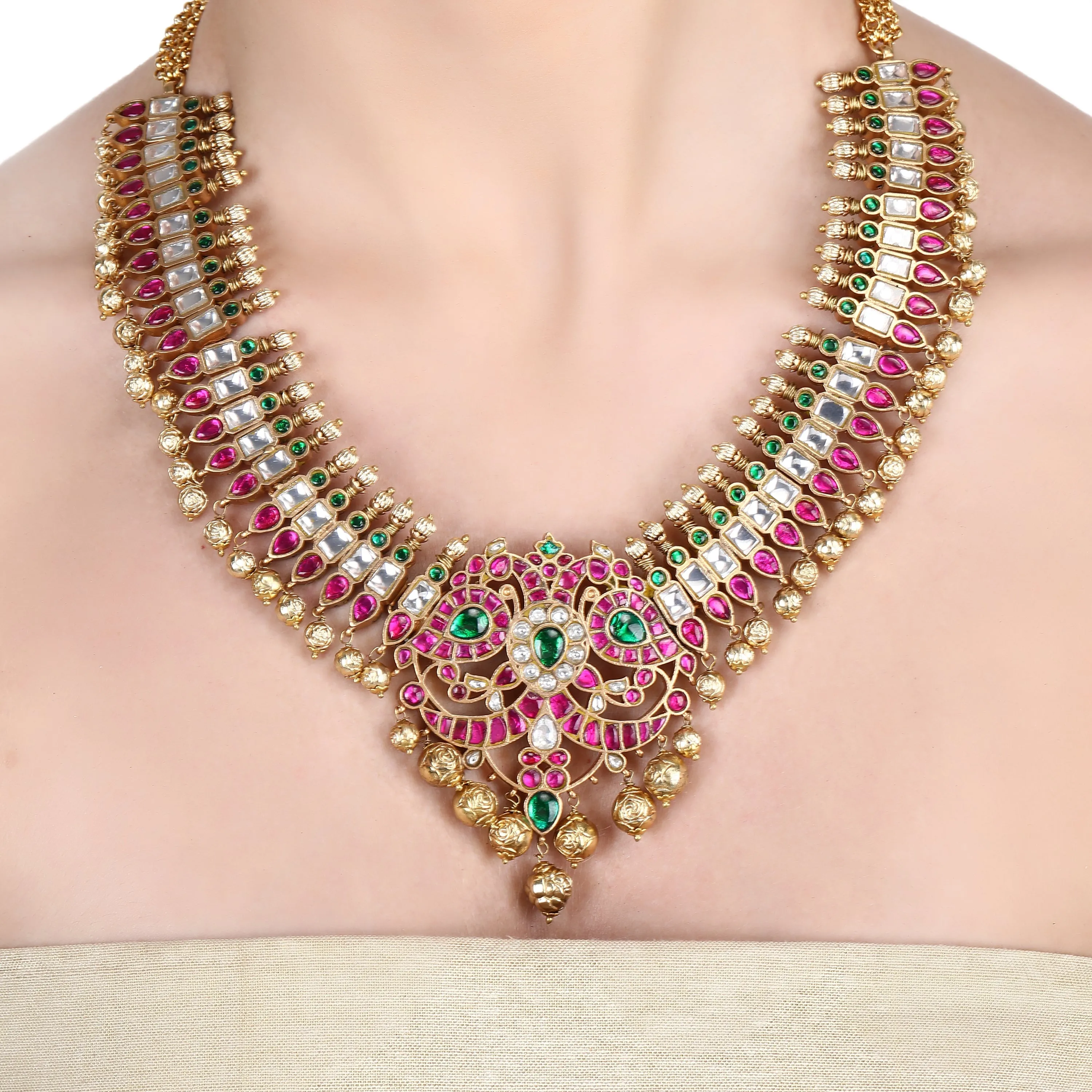 ANTARA NECKLACE