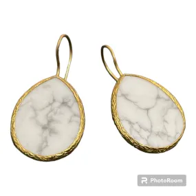 Baobab Collections Gold And White Howlite Teardrop Earrings