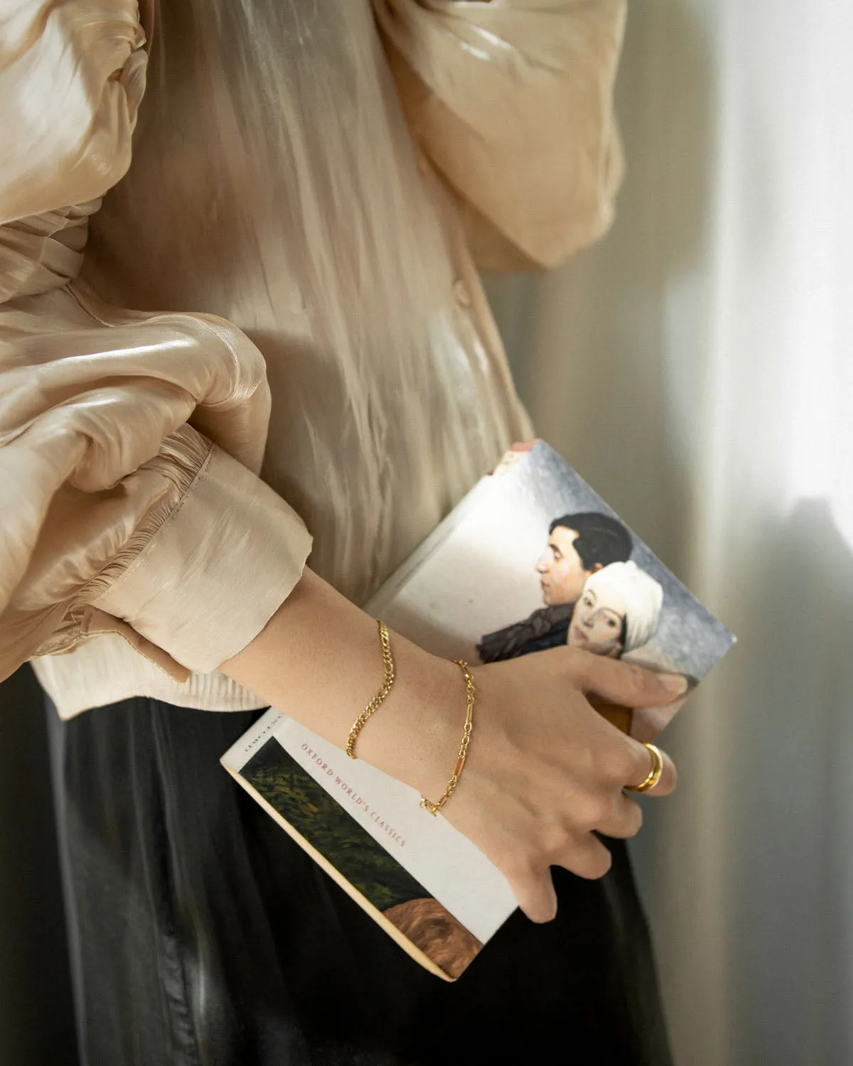ELLIPSES Chain Bracelet in Gold
