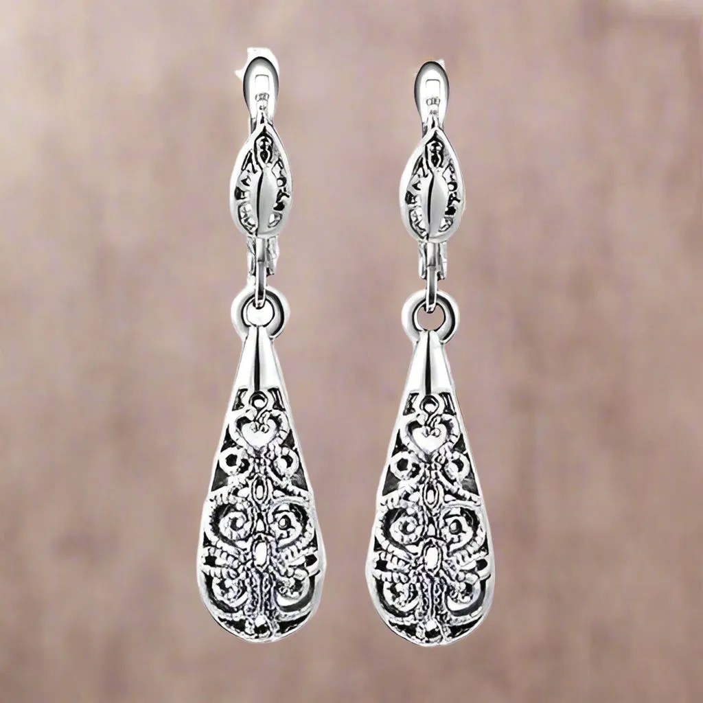 Exquisite Arabesque Filigree Puff Teardrop Gold Earrings for Women
