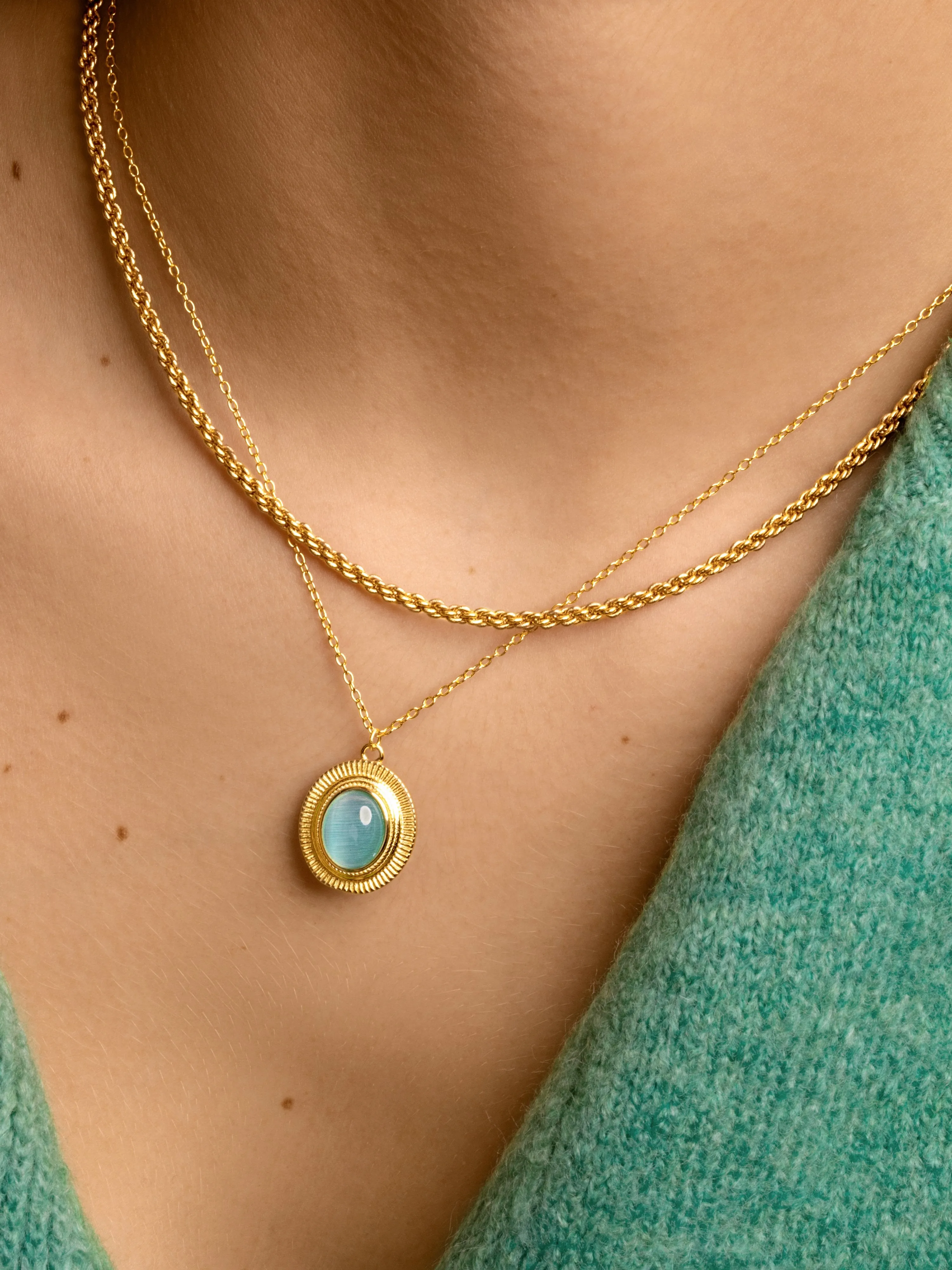 Feline Sky Gold Necklace