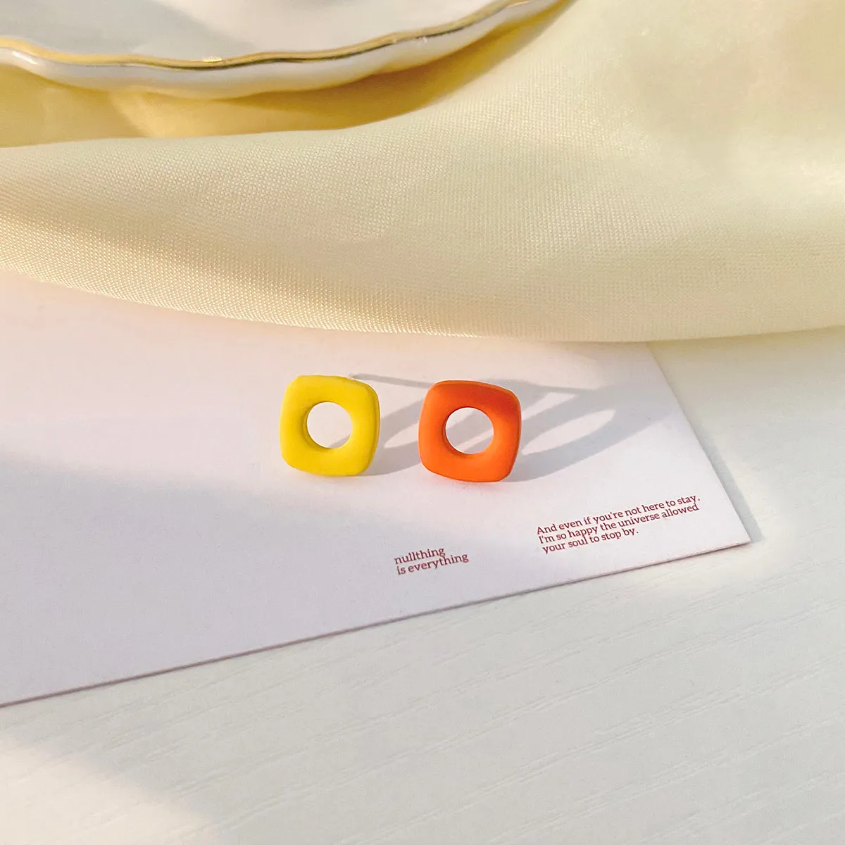 ins Style Contrast Color Hollow Geometric Earrings