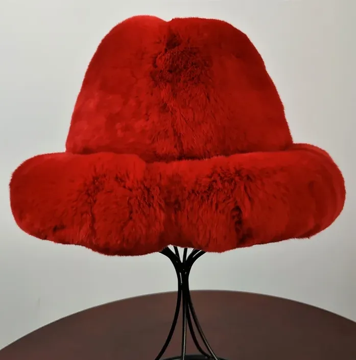 Kashani Men's Red Rex Chinchilla Fur Top Hat