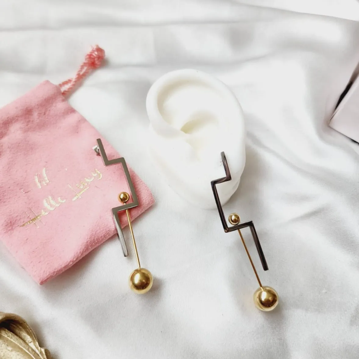 Shyla Geometric Earrings