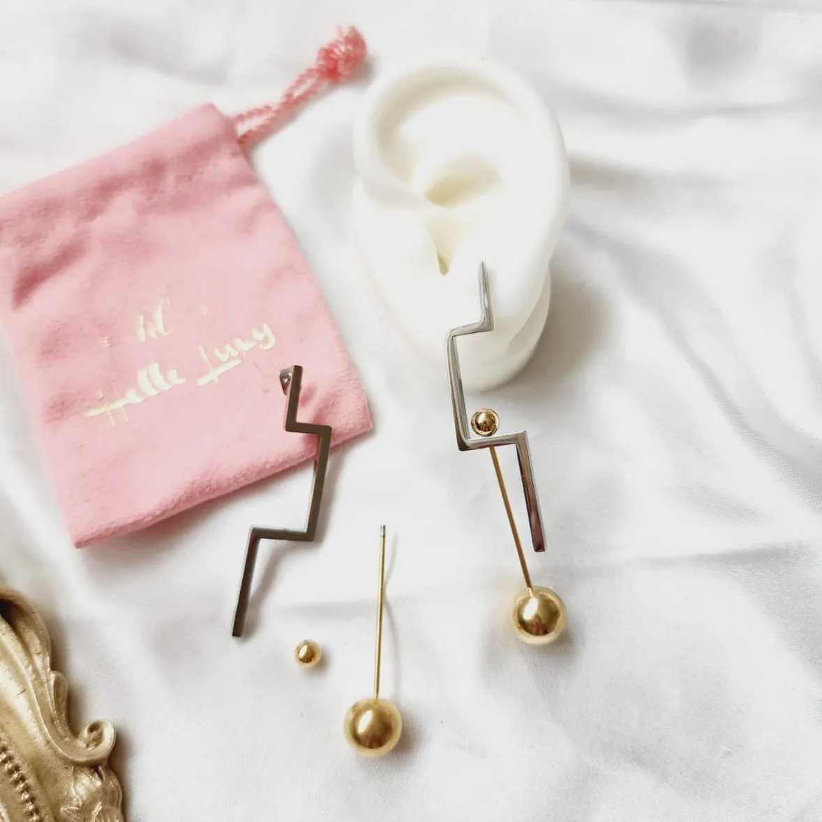 Shyla Geometric Earrings