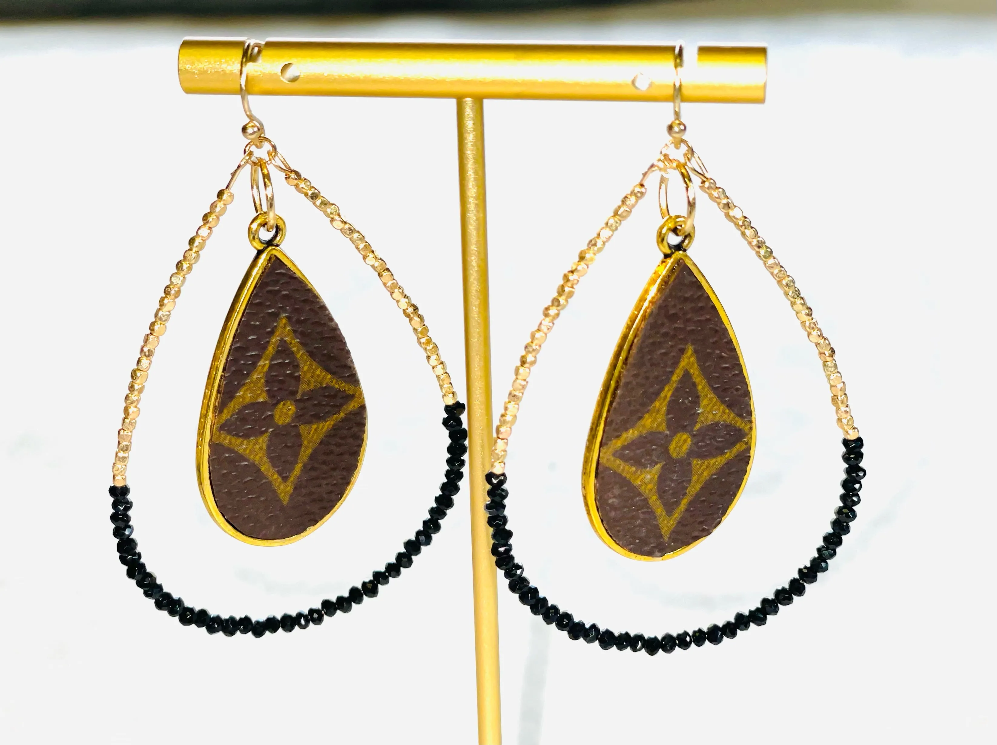 Small Black & Gold Beaded Teardrop with flourish