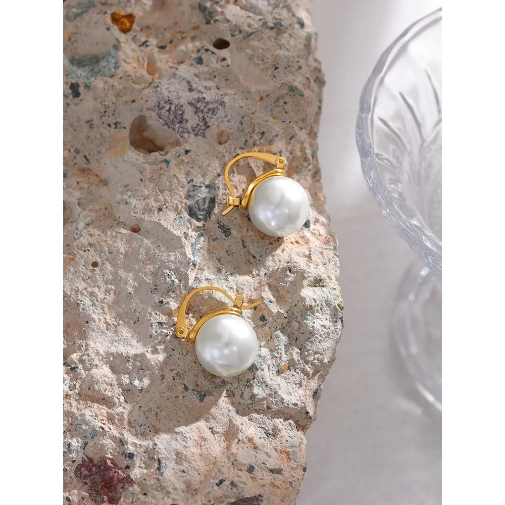 VAIGE Elegant Geometric Golden Huggie Hoop Earrings with Stainless Steel and Simulated Pearls - Trendy Fashion Jewelry Gift